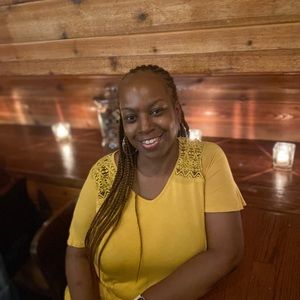 Meet your Posher, Stacey